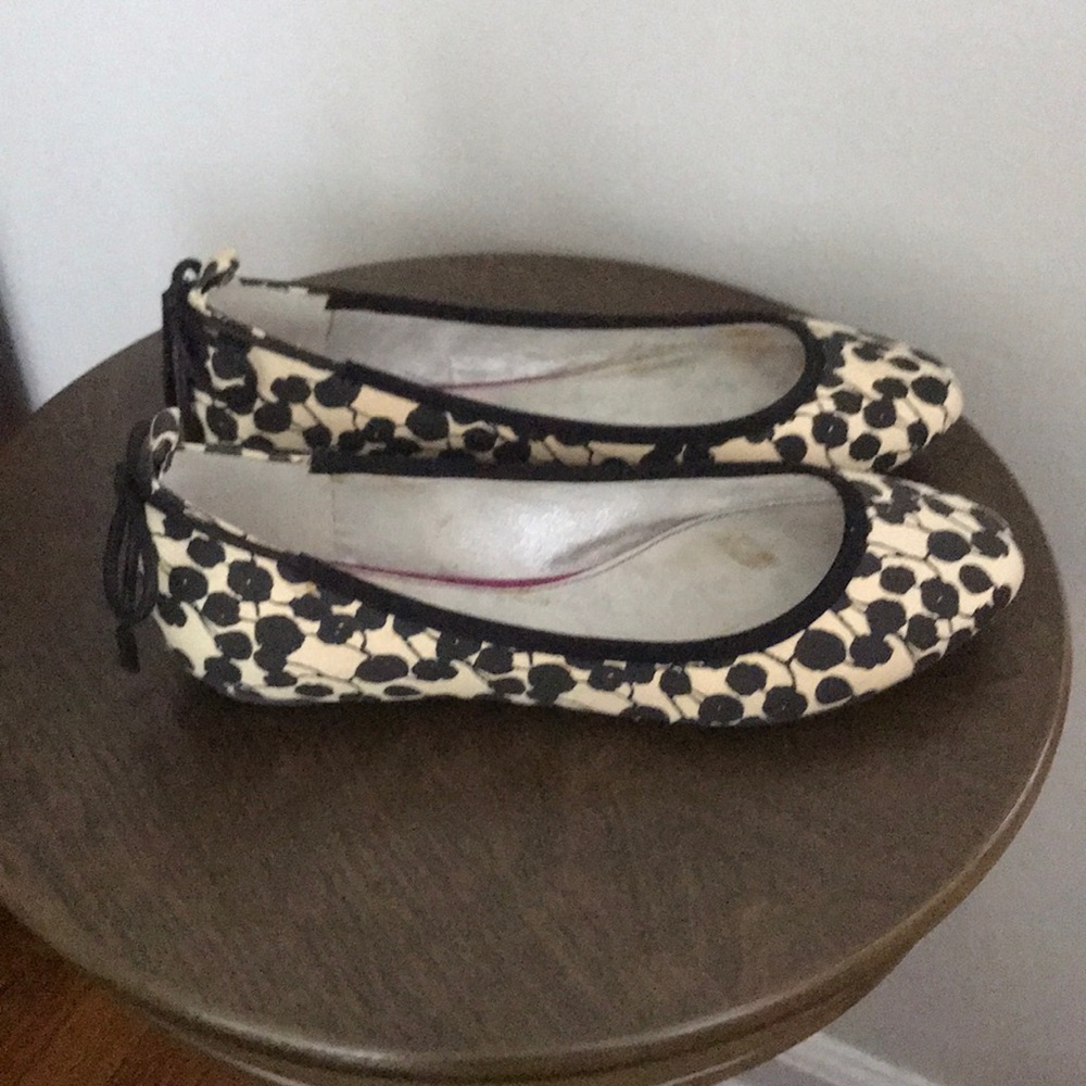 Gap B/W printed flat, Size 6 - Picture 4 of 5